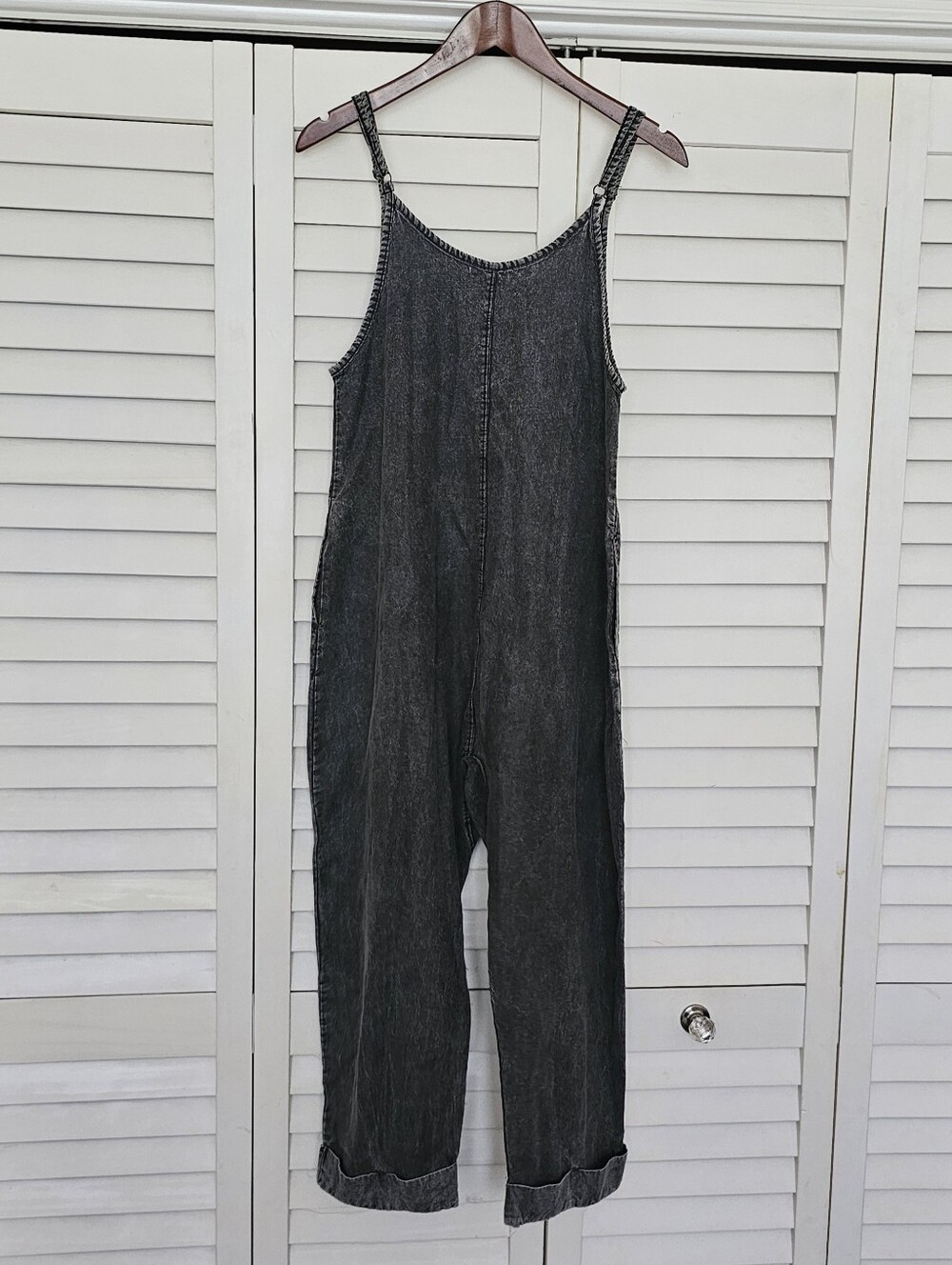 Chelsea & Violet Jumpsuit Size XS Charcoal Oversized Cuffs Adjustable Straps - Picture 10 of 13